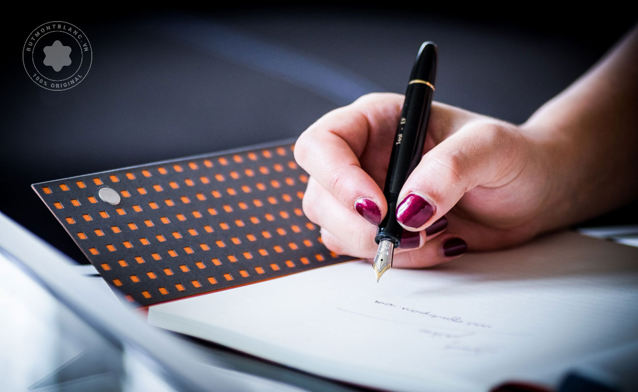 Bút máy Montblanc Meisterstuck
