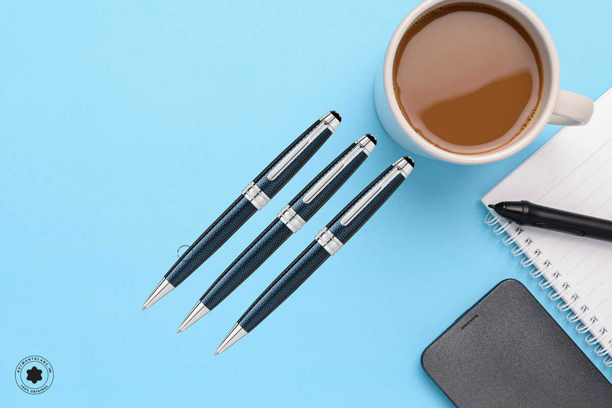 Bút bi Montblanc Meisterstück Solitaire Blue Hour Midsize Ballpoint Pen MB112891